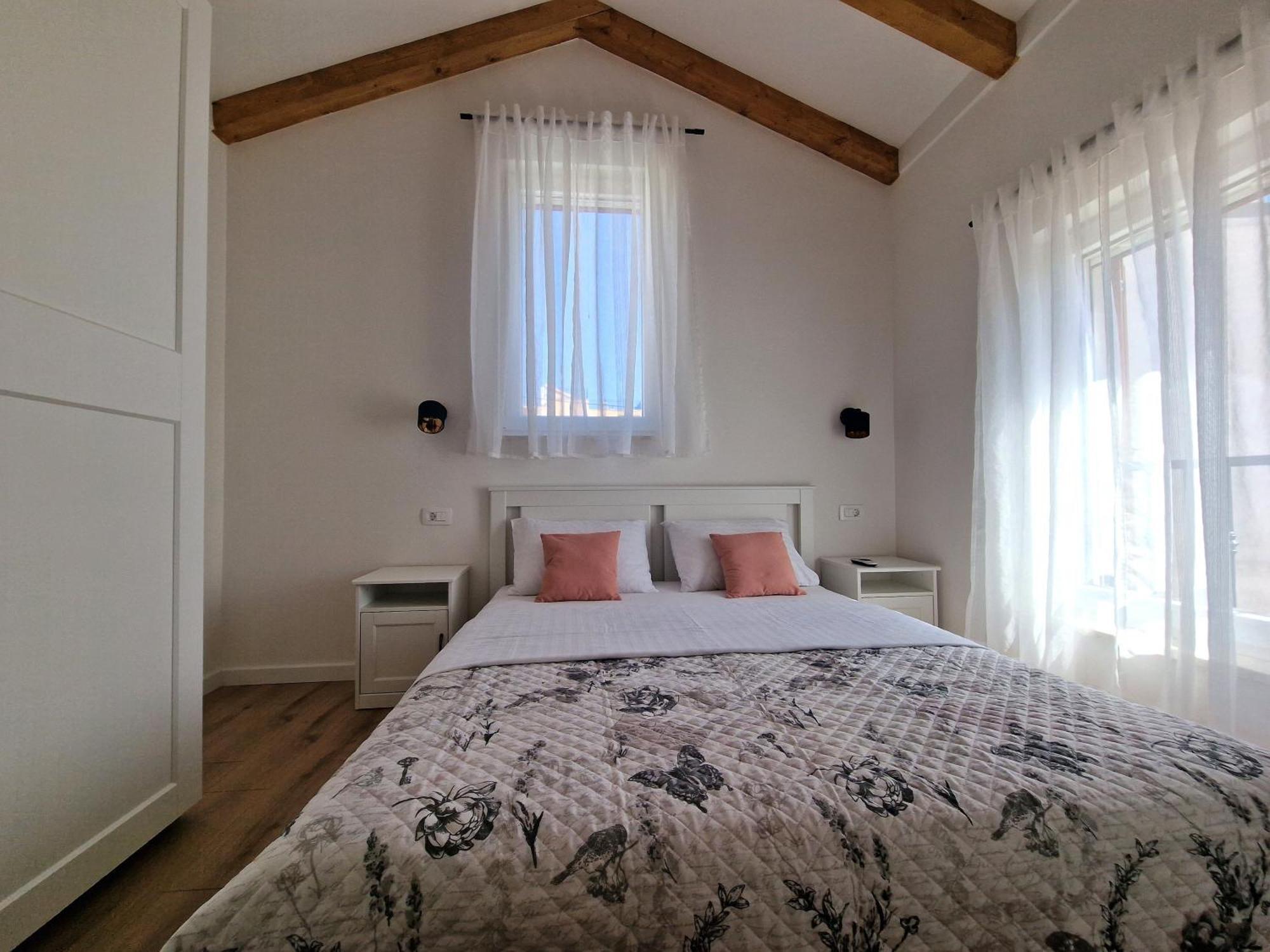 Apartments Miamare 普利莫顿 外观 照片
